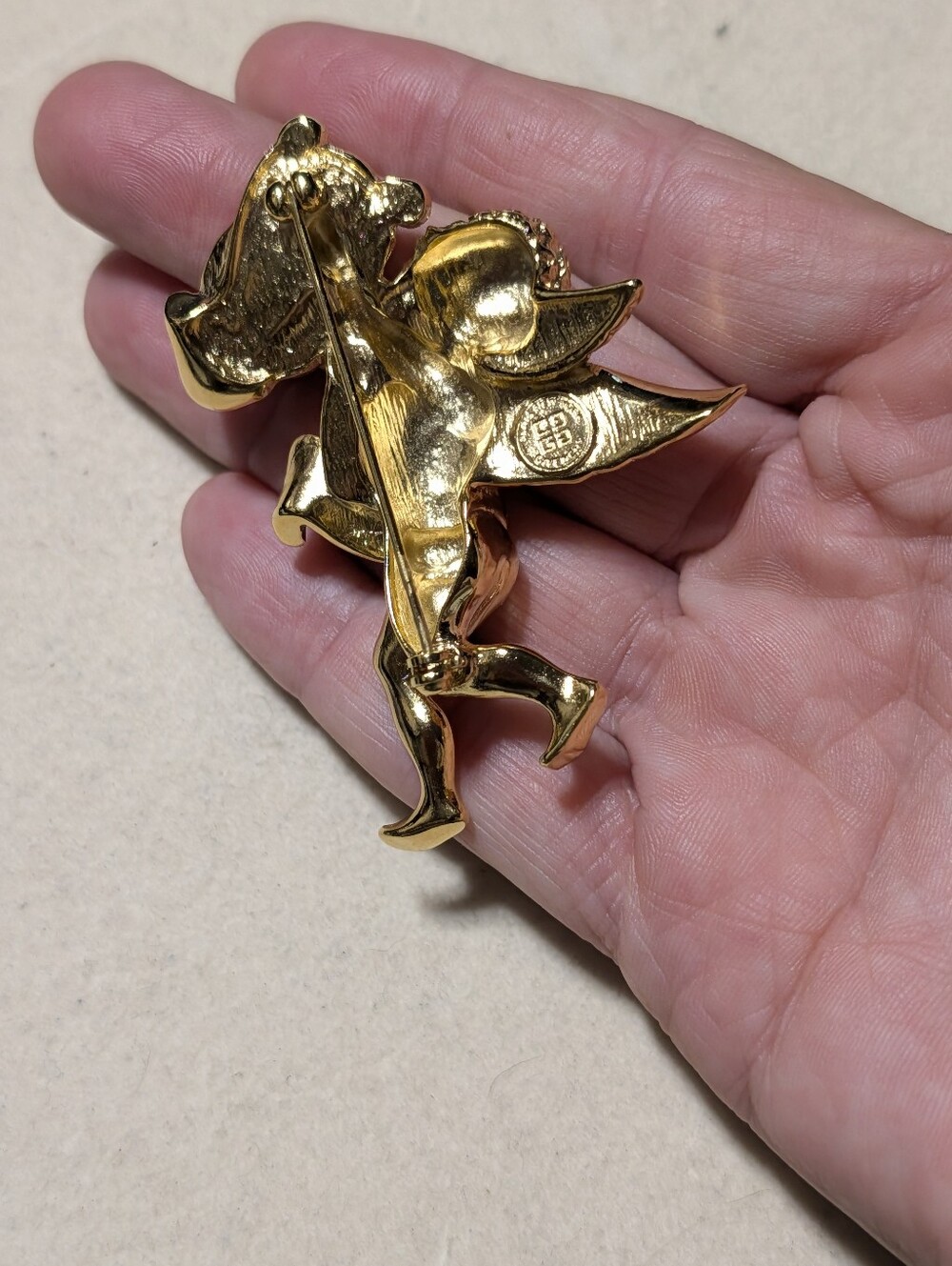 Givenchy Vintage Angel Pin Brooch Cherub Harp Rhinestone Gold Signed - Picture 9 of 14